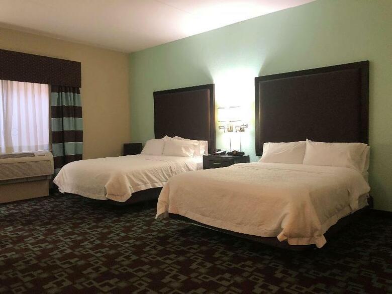 Hotel Hampton Inn  Suites Nashville @ Opryland