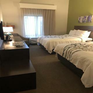 Sleep Inn & Suites