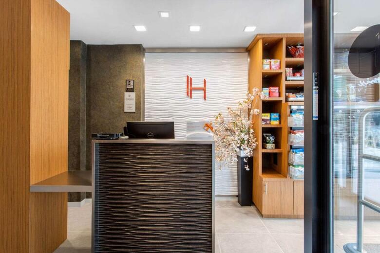 Insignia Hotel Ascend Hotel Collection