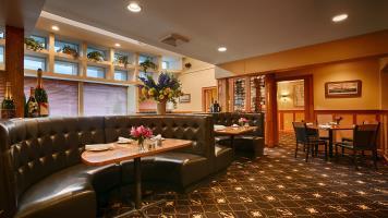 Hotel Best Western Plus Windjammer I