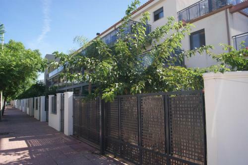 Apartamentos Atenea Playa Romana