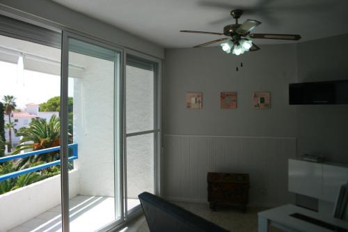 Apartamentos Tres Carabelas Casa Azahar
