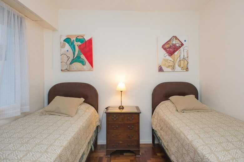 Apartment Rod Pena 2 - By Hart