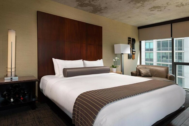 Hotel Eurostars Magnificent Mile