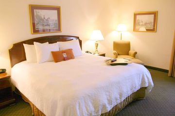 Hotel Hampton Inn Suites Charlottesv