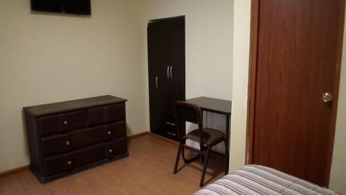 Hostal El Solar Inn