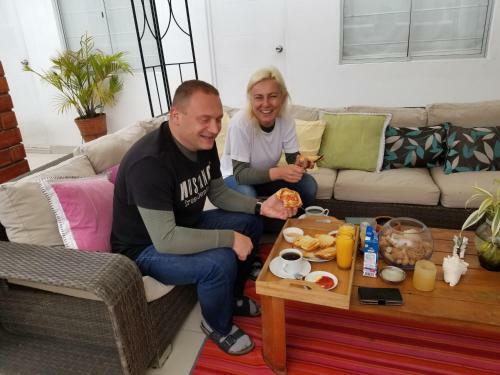 Hostal Malu House For Travelers And Backpackers