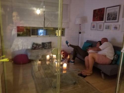 Hostal Malu House For Travelers And Backpackers