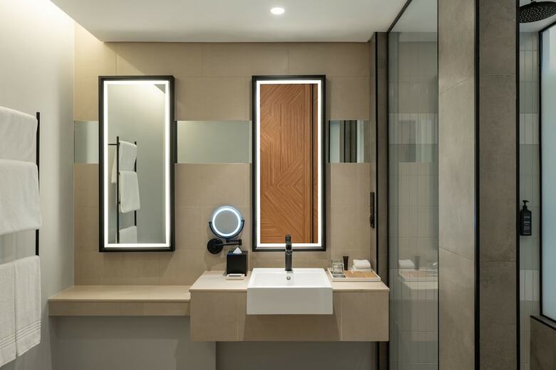 Hotel Pullman Mall Of The Emirates