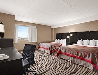 Ramada Plaza Fargo Hotel And C