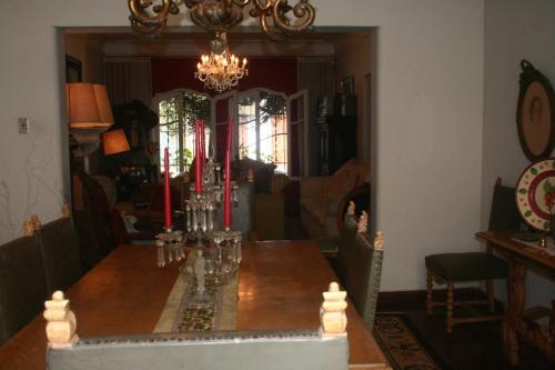 Bed & Breakfast Cozy Boutique Home