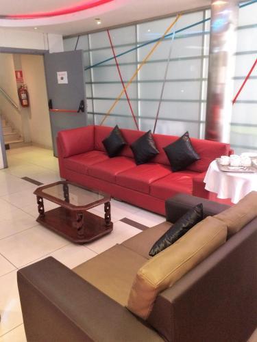 Hotel Mega