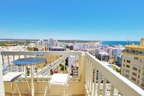 Topfloor Apartment With Exclusive Sea View
