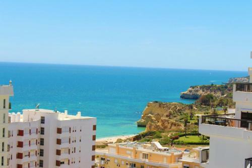 Topfloor Apartment With Exclusive Sea View