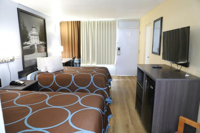 Hotel Super 8 By Wyndham Florence Sc I-95 North / Hwy 76