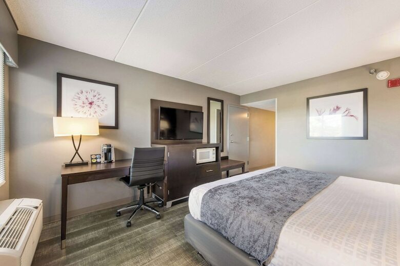 Best Western Greensboro Airport Hotel