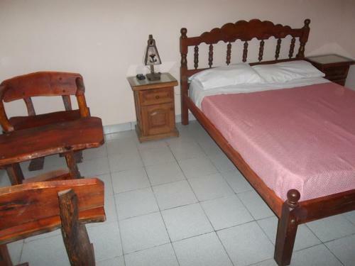 Albergue Hostal Portal Del Valle