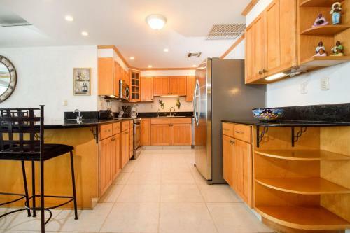 Apartamento El Cantil Condos By Rentals Your Way