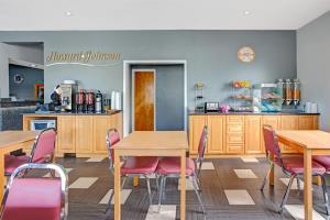 Hotel Howard Johnson Inn Gananoque