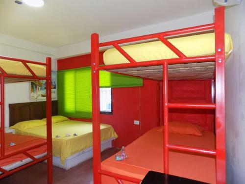 Albergue Hostal Caracoles