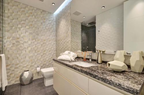 Apartamento De Lujo Para Estrenar Frente Al Mar