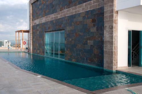 Apartamento Stunning 3 Bedroom Luxury Apt On The Beach