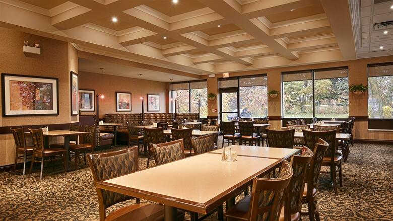 Hotel Best Western Brant Park Inn  Conference Centr