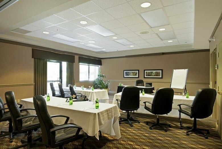 Hotel Best Western Brant Park Inn  Conference Centr