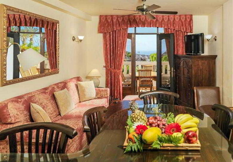 Hotel Regency Country Club