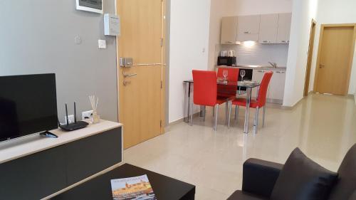 Apartamento Gzira, Bright And Spacious 1-bedroom