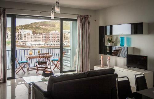 Sea View Apartment Marsalforn