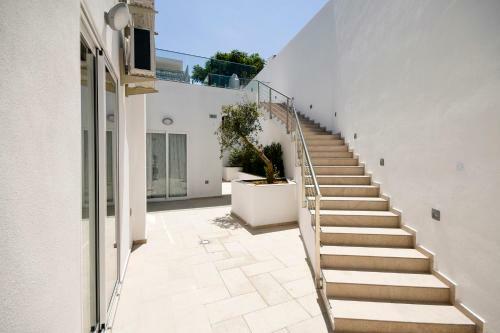 Carob Hills - Villa Blu