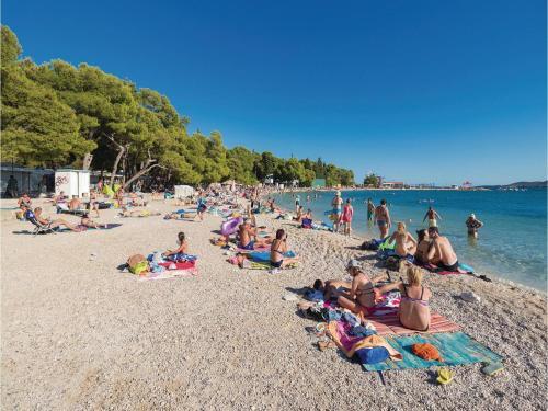Two-bedroom Apartment In Biograd Na Moru
