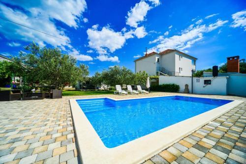 Apartment Biograd Na Moru 8371a