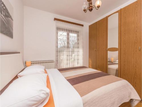 Three-bedroom Apartment In Biograd Na Moru
