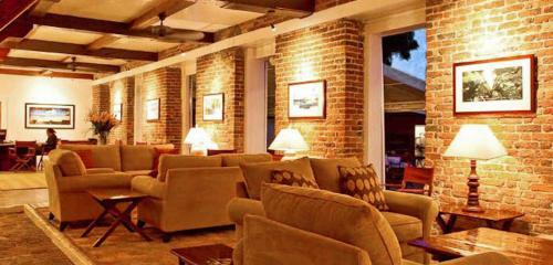 Hotel Gunpowder House & Suites