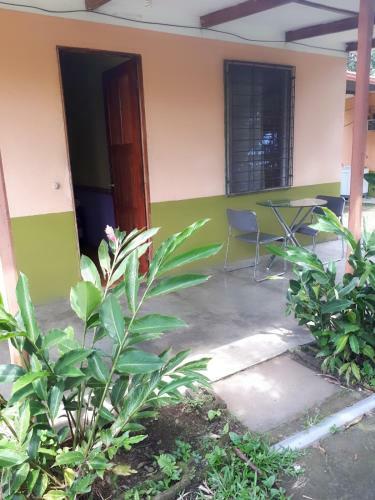 Apartamento Cabinas La Rivera