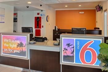 Hotel Motel 6 Pismo Beach