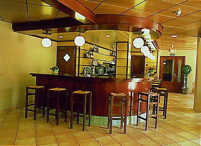 Hotel Aj Niunit