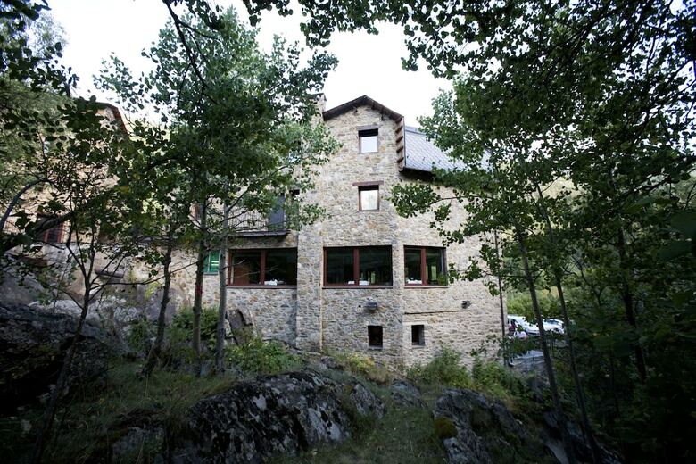 Hotel Aj Niunit
