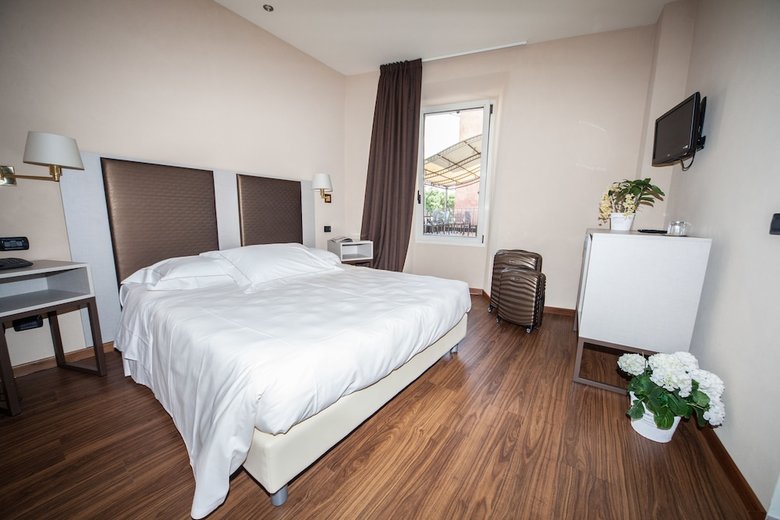 Hotel Tripoli