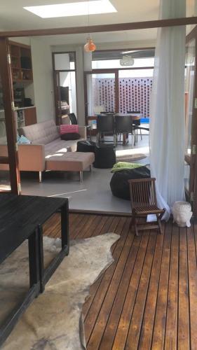 Casa Moderna En El Bosque Peralta Ramos