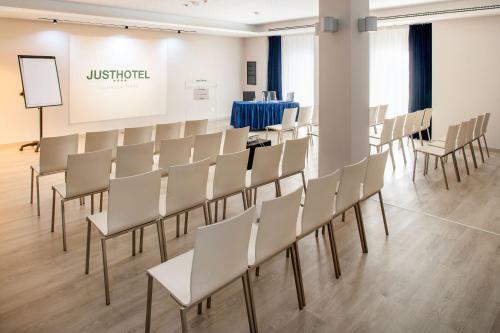 Just Hotel Lomazzo Fiera