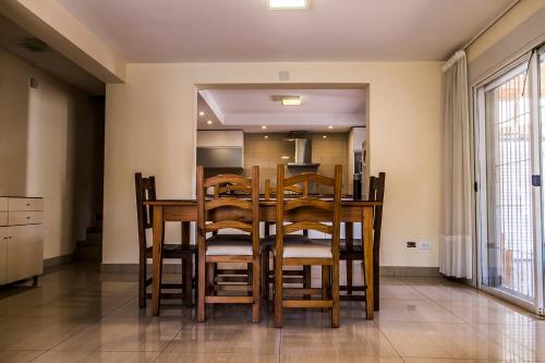 Casa Bodeguero Metros Aristides!