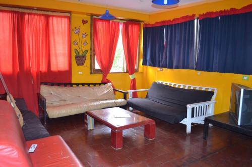 Hostel Bar House