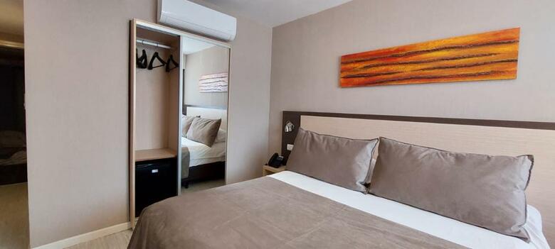 Fuente Mayor Hotel Ciudad De Mendoza