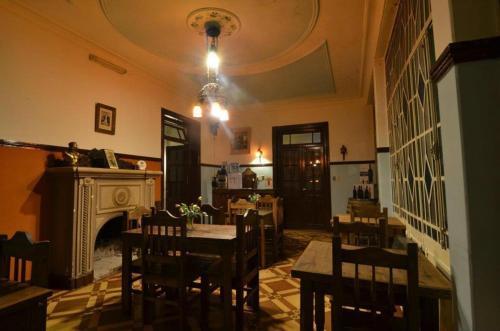 Bed & Breakfast Posada Chalet De Bassi
