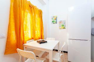 Apartamentos Yourhouse Monges