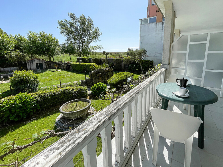 Apartamentos Revo Salinas 3000
