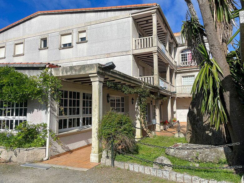 Apartamentos Revo Salinas 3000